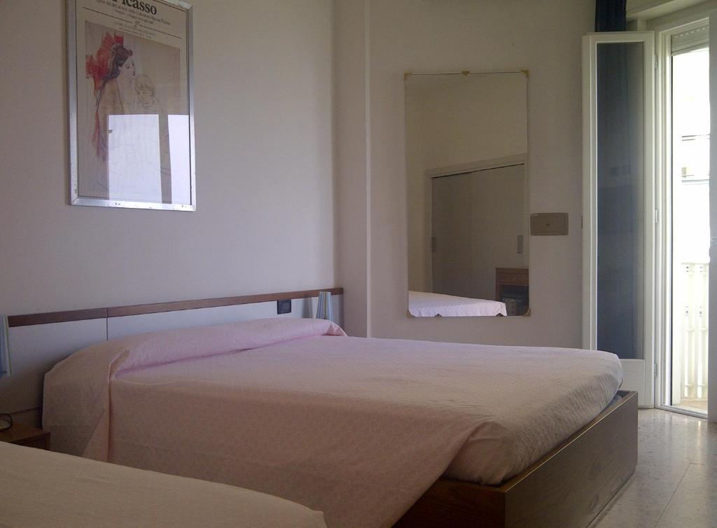 מילאנו מריטימה Hotel City חדר תמונה